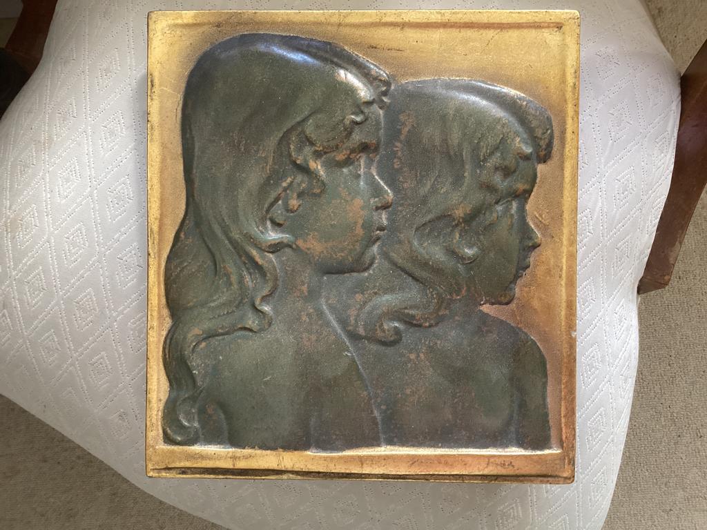 Meisjes Profiel tegel relief // 24.5x23 cm, Ophalen of Verzenden