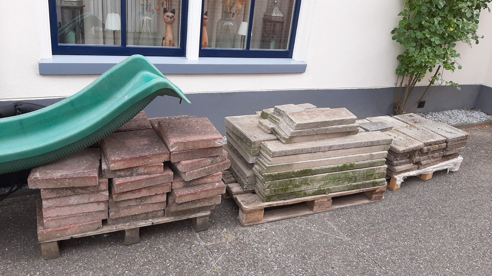 Betontegels 30x30 en 50x50 en betonbanden, Tuin en Terras, Tegels en Klinkers, Ophalen, Gebruikt, Beton, Terrastegels
