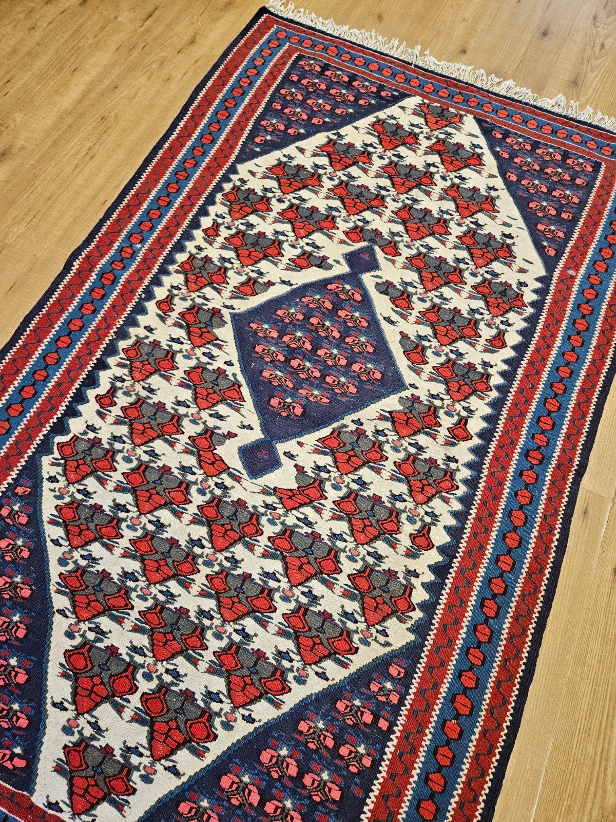 Vintage handgeweven perzische kelim 183x104, Huis en Inrichting, Stoffering | Tapijten en Kleden, Info@SlatsAntiek.nl, Tweedehands