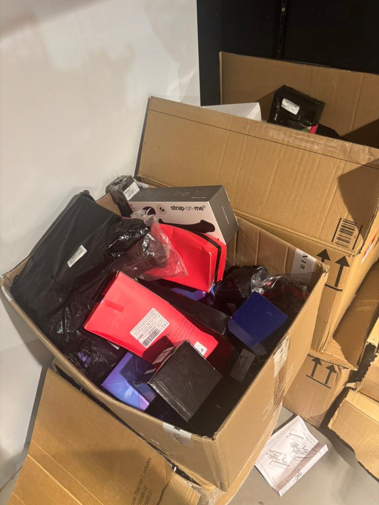 18+ artekelen, Ophalen, Gf, Ff, Nieuw