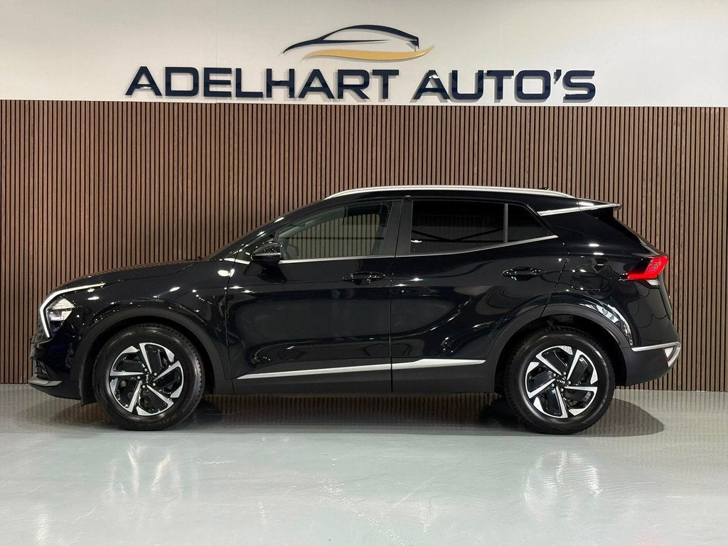 Kia Sportage 1.6 T-GDi MHEV ComfortLine / Navigatie full map, Voorwielaandrijving, 15 km/l, Zwart, 4 cilinders