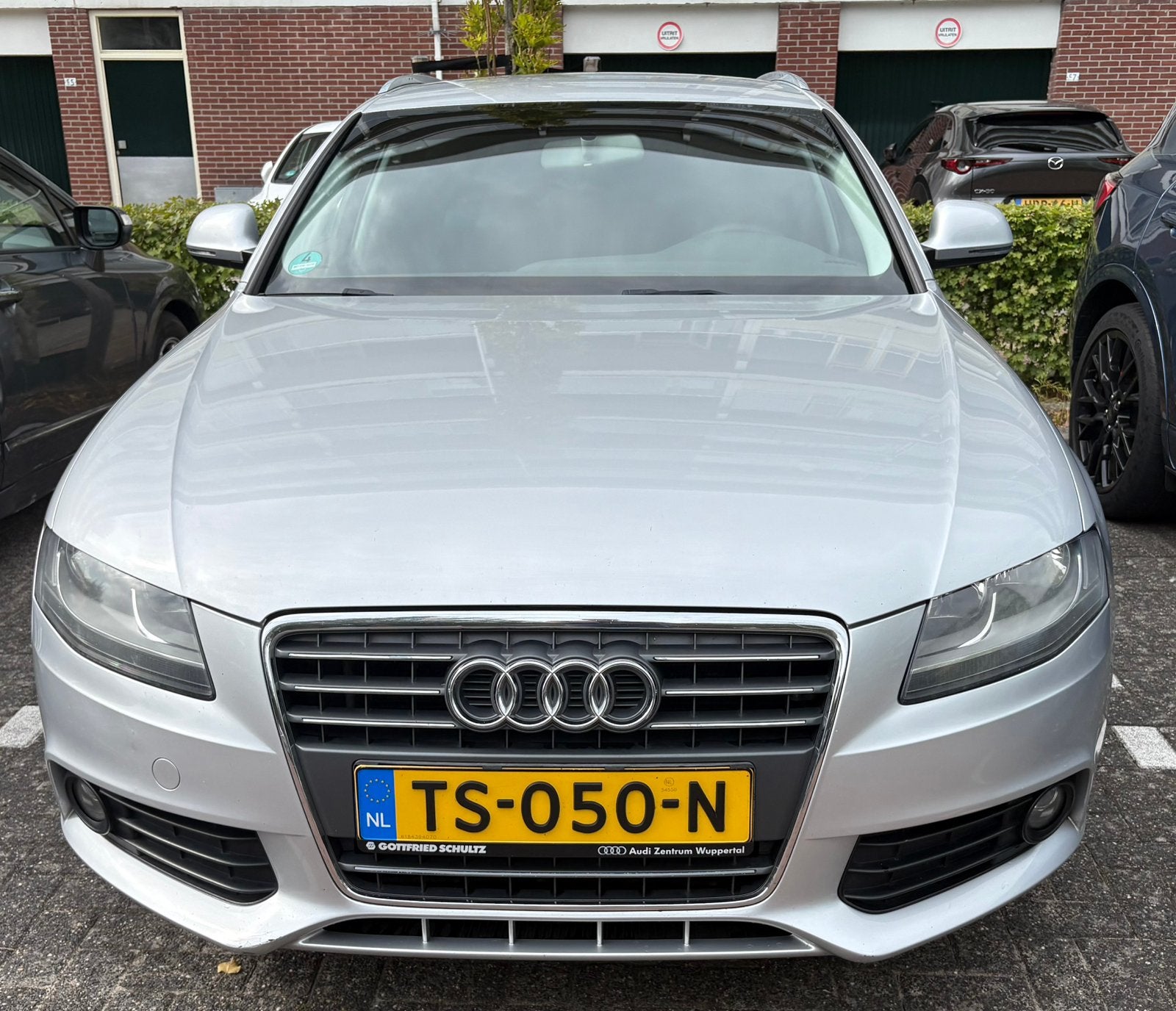 Audi A4 1.8 Tfsi 118KW Avant 2008 Grijs, Voorwielaandrijving, Stof, Zwart, 4 cilinders