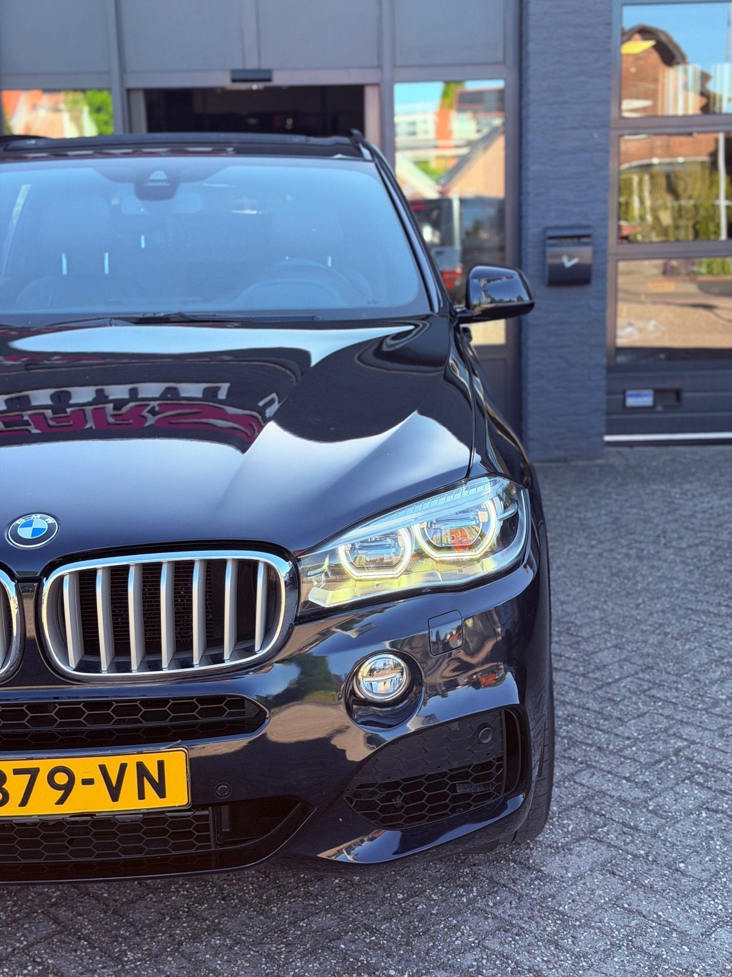 BMW X5 XDrive50i HighEx MPAKKET|HEADUP|PANO|LINEASS|, Auto's, Gebruikt, Zwart, Bedrijf, Vierwielaandrijving