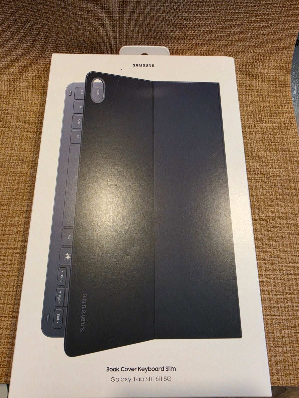 Samsung Galaxy Tab S11 Keyboard Book Cover Slim, Ophalen, Nieuw, Hoesje of Tasje
