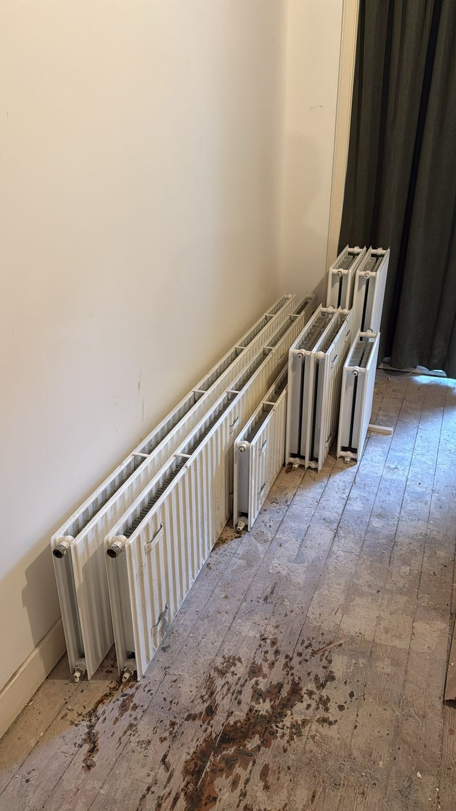 Diverse radiatoren, gebruikt, in goede staat, Doe-het-zelf en Verbouw, Verwarming en Radiatoren, Ophalen, 30 tot 80 cm, Gebruikt