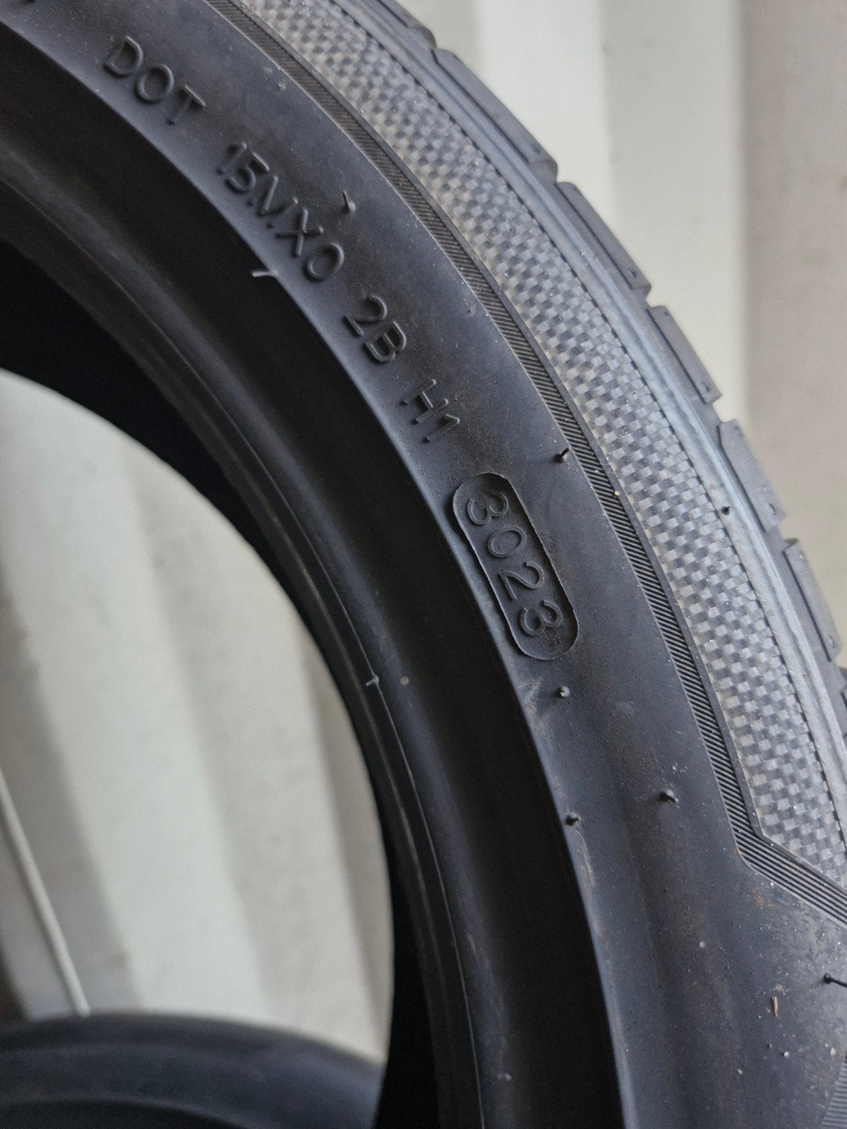 Hankook 225/45 R19 96Y Zomerbanden Nieuw DOT 3023, Auto-onderdelen, Banden en Velgen, Hankook, Onbekend, Nieuw, Onbekend