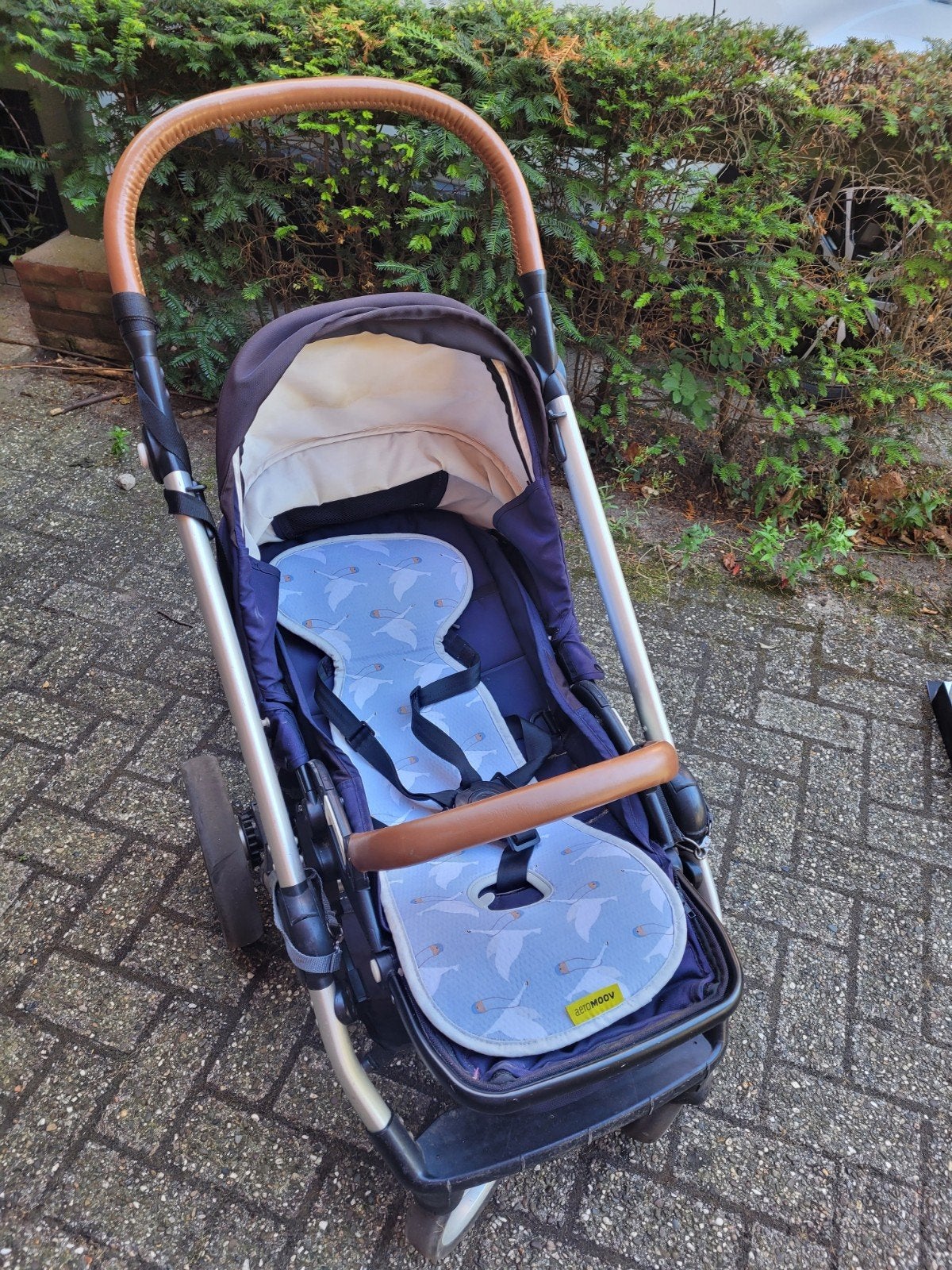 Mutsy Evo kinderwagen met reiswieg en adapters, Ophalen, Gebruikt, Combiwagen, Mutsy
