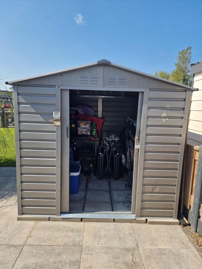 Schuur,  aluminium,  grijs, 2.00x180m, Ophalen, Schuur, Zonder ramen