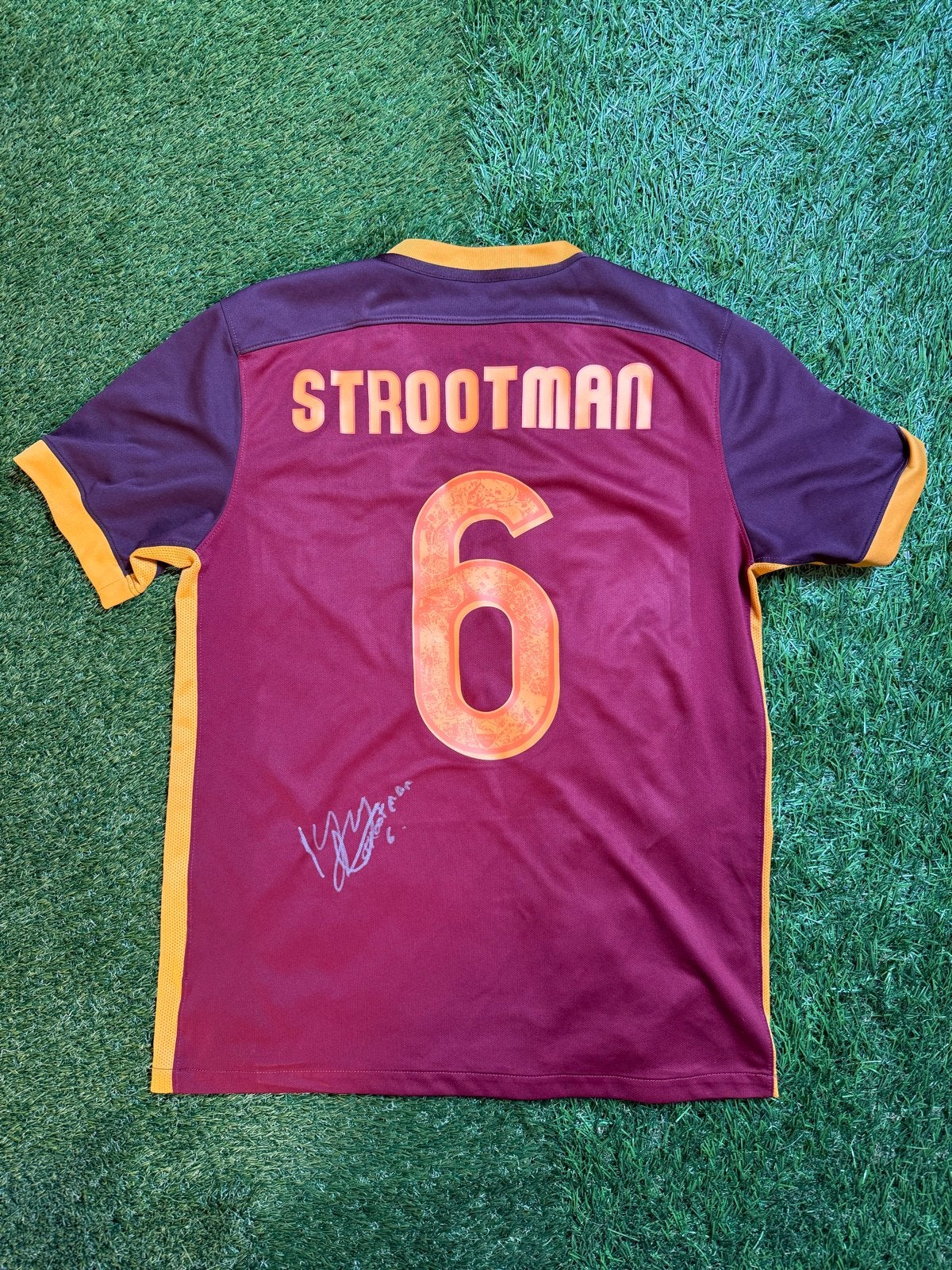 Gesigneerd AS Roma shirt Kevin Strootman + videobewijs, Overige maten, Ophalen of Verzenden, Zo goed als nieuw, Voetbal