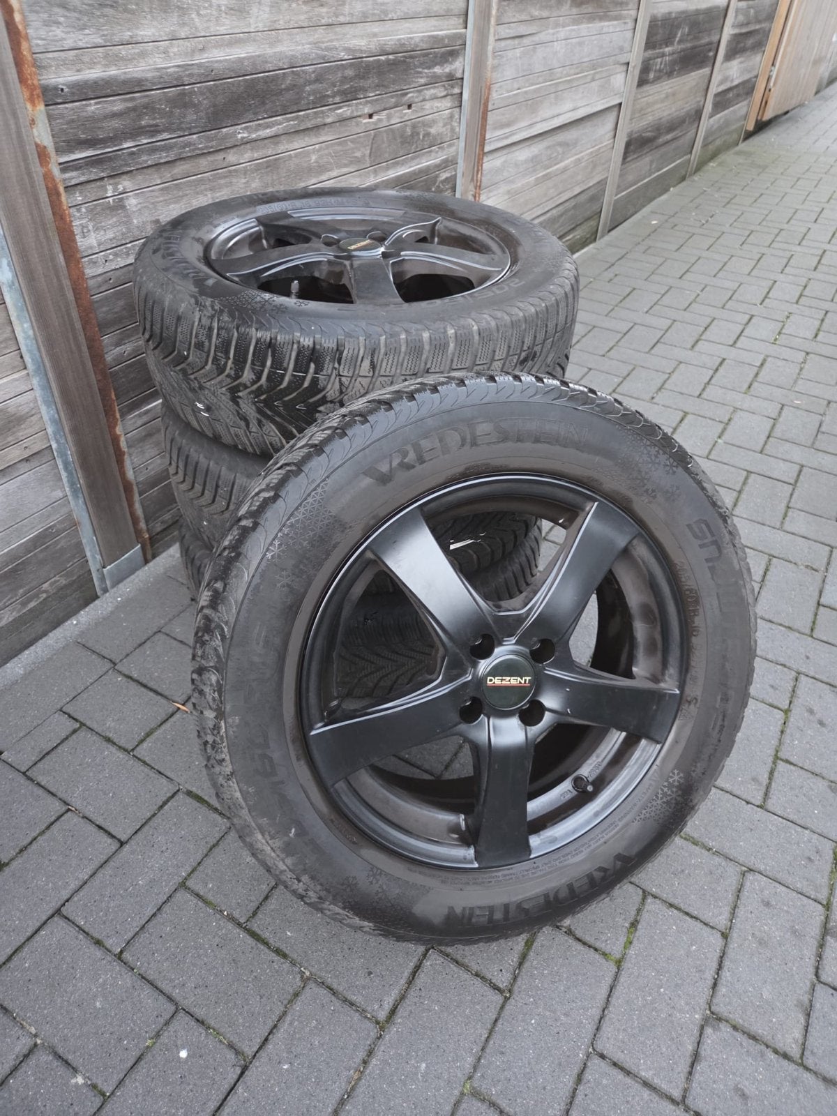 Winterbanden 16 inch Vredestein Snowtrac 5 met Dezent velgen, Auto-onderdelen, Ophalen, Gebruikt, 16 inch, Banden en Velgen