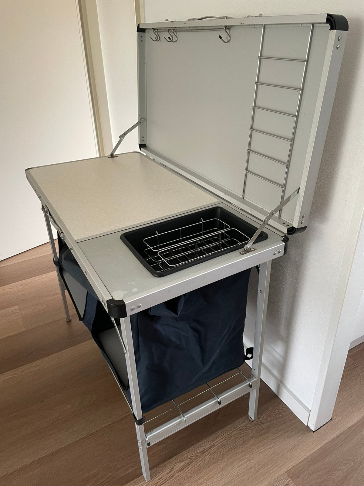 Camping keukentafel, Ophalen of Verzenden, Gebruikt, Campingmeubel-accessoire