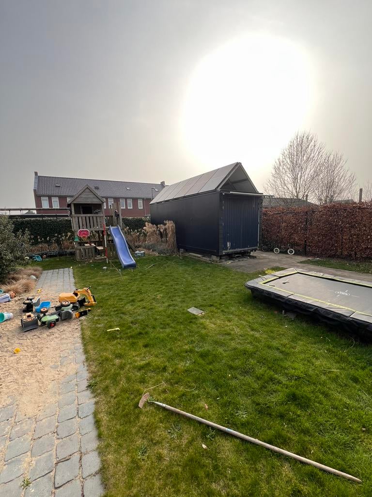 Opslag container met dubbele deur, Ophalen