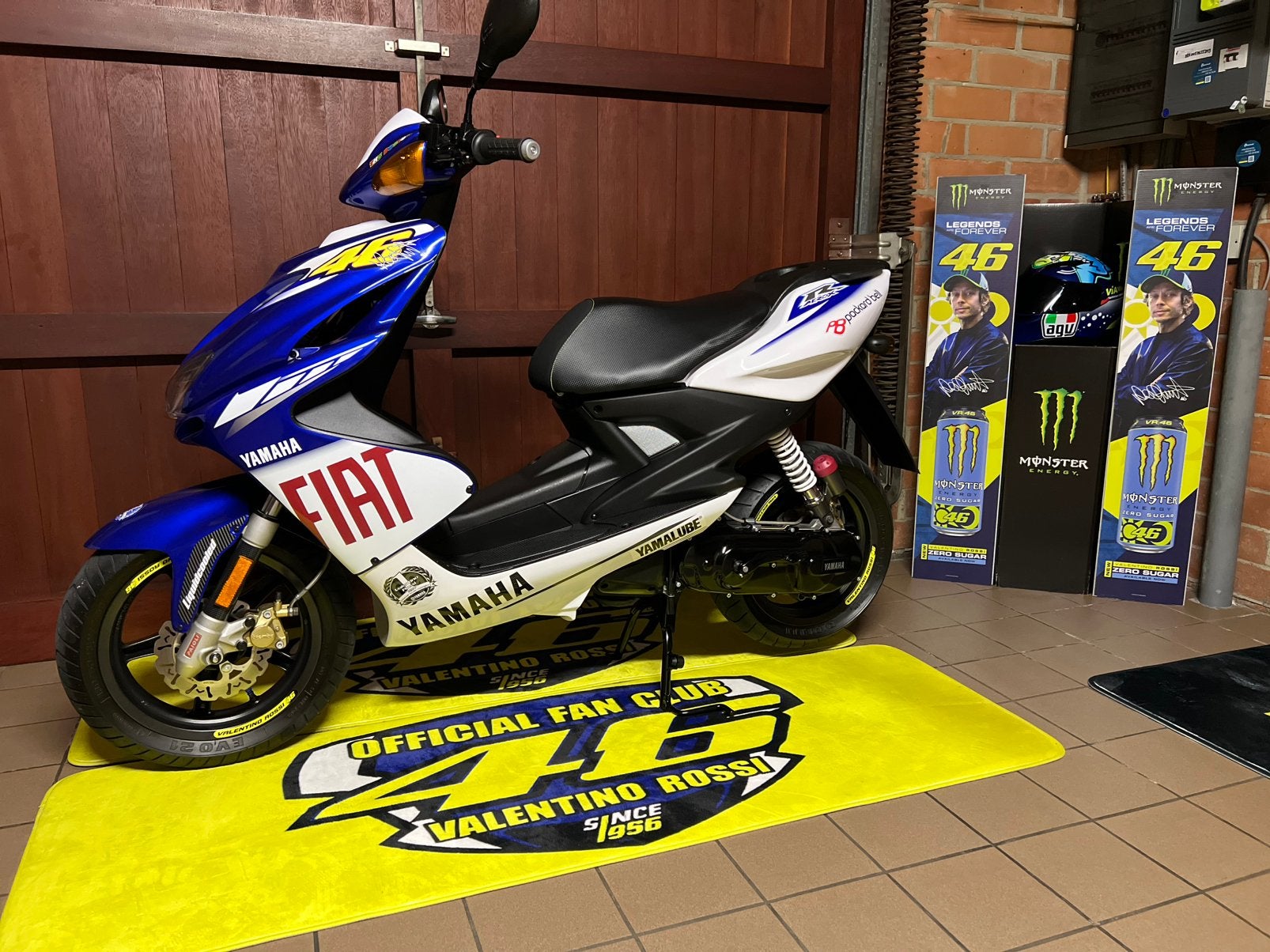 Yamaha Aerox SP Valentino Rossi 46 Collectorsitem nieuwstaat, Fietsen en Brommers, Ophalen, Aerox, Maximaal 45 km/u, 49 cc