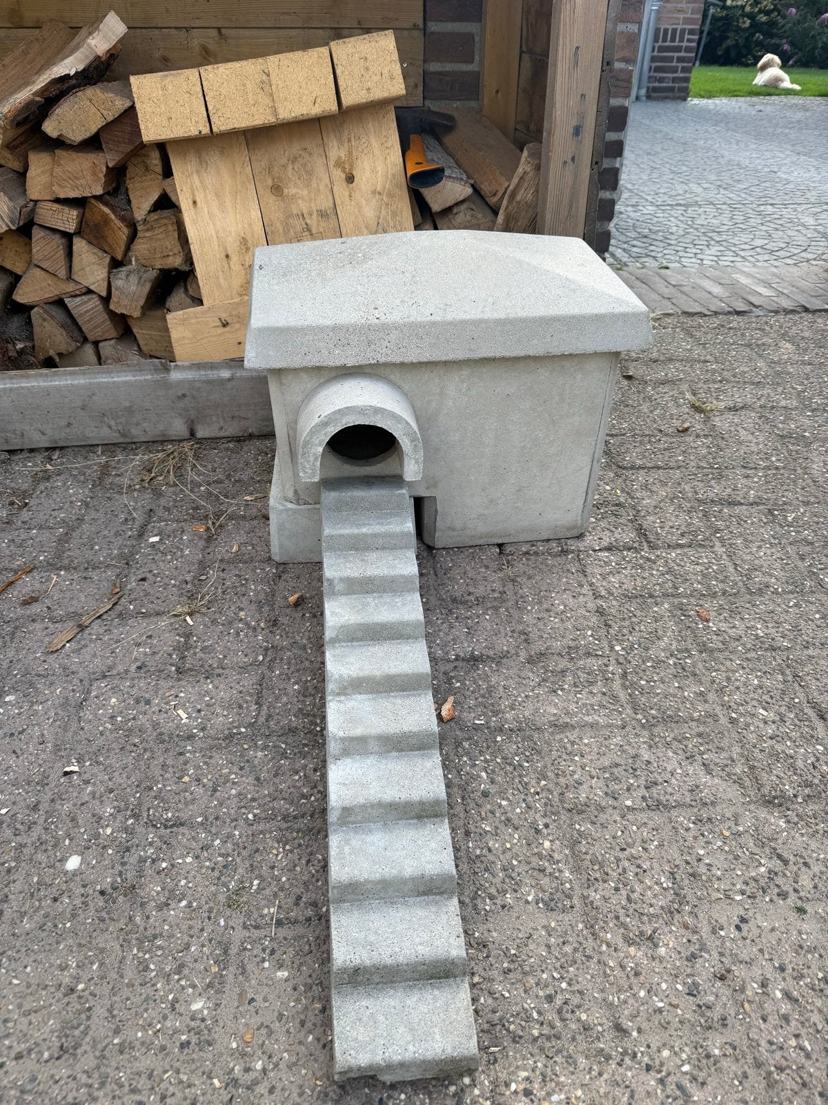 Broed nest voor eenden, Ophalen, Nieuw