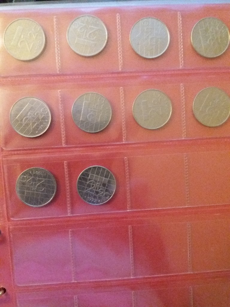 3x 2,50 Euro munten - rijksdaalders - Beatrix, Ophalen of Verzenden, Koningin Beatrix, 2½ gulden, Losse munt
