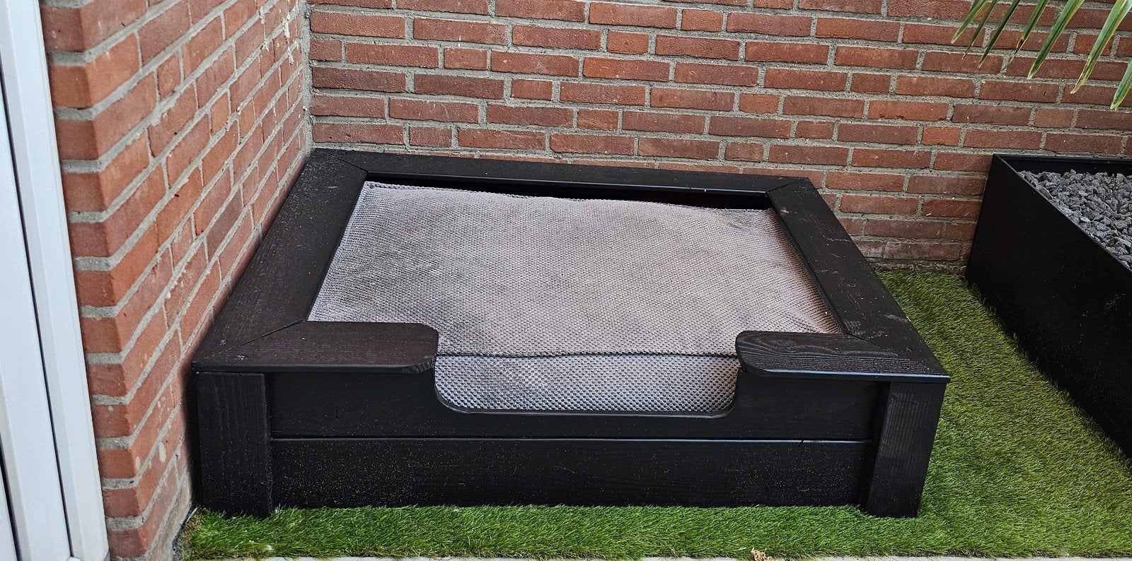 Houten hondenmand inclusief kussen, Ophalen, Zo goed als nieuw, Overige