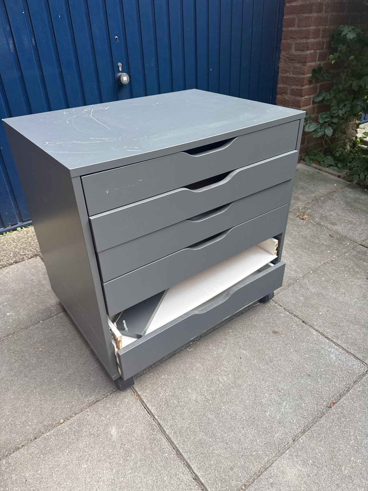 Alex ladekastje, opknapper, GRATIS af te halen, Ophalen, Gebruikt, 50 tot 100 cm, 3 of 4 laden