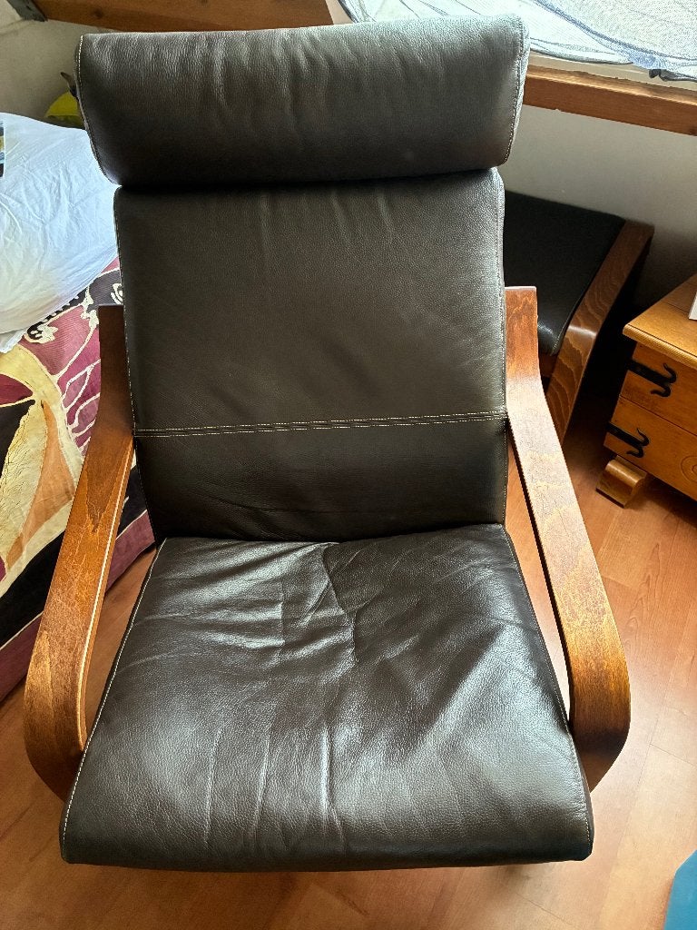 Poang IKEA stoel met voetenbank, Huis en Inrichting, Stoelen, Ophalen, Poang, Gebruikt, Bruin