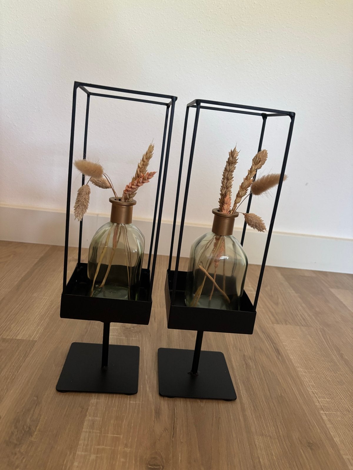 Set van 2 metalen vazen met droogbloemen - 35 cm hoog, Ophalen, Inclusief droogbloemen, Zwart, Zo goed als nieuw