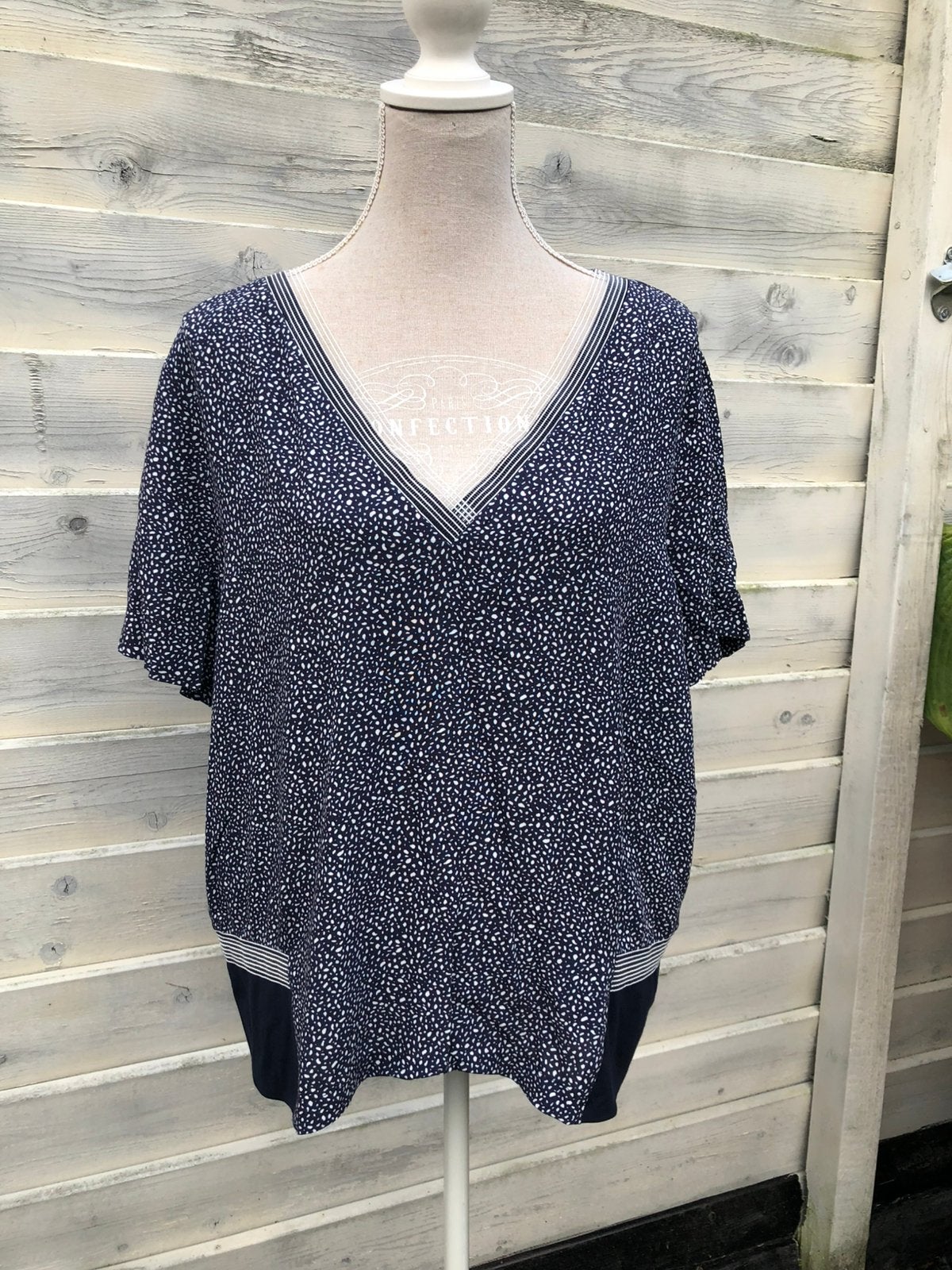 *Bugarri* Super leuke Top NIEUW!, Maat 46/48 (XL) of groter, Nieuw, Korte mouw, Verzenden