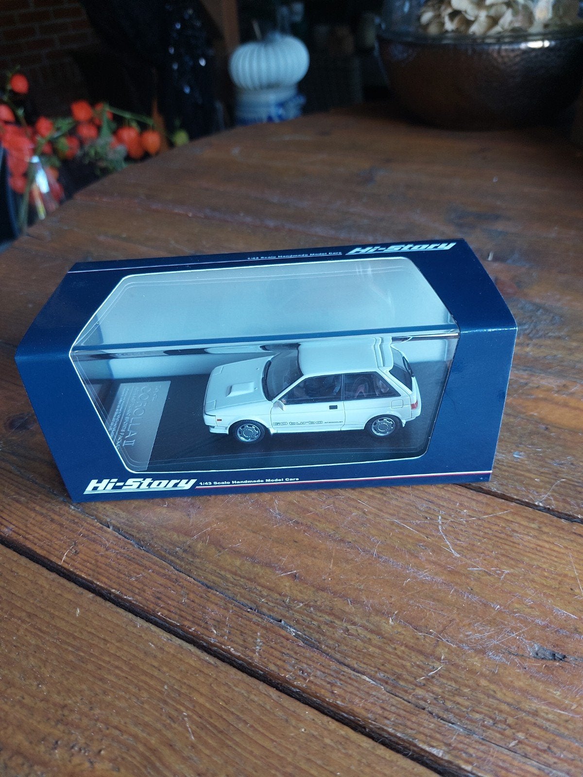 MODELAUTO 1-43 HI-STORY TOYOTA COROLLA E8 WIT, Ophalen of Verzenden, Zo goed als nieuw, Auto, Overige merken