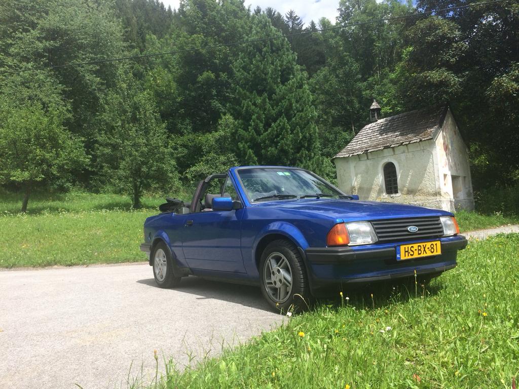 Ford Escort 1.6 I Cabrio 1984 Blauw, Auto's, Ford, Particulier, Escort, Benzine, Cabriolet, Handgeschakeld, Geïmporteerd, Blauw