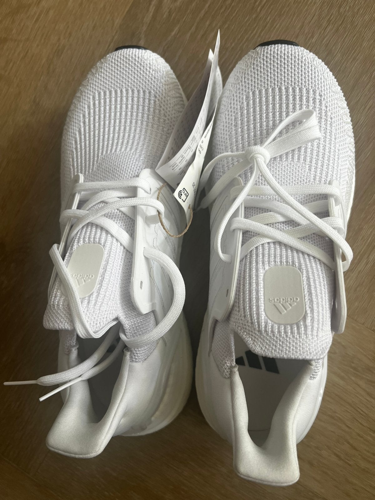 Adidas Ultra Boost 20 Triple White, Ophalen of Verzenden, Zo goed als nieuw, Schoenen