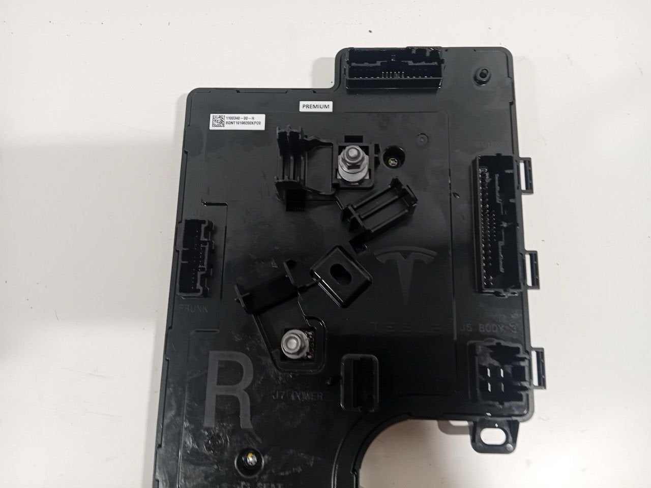 Foto 4 van Computer body control Tesla Model 3
