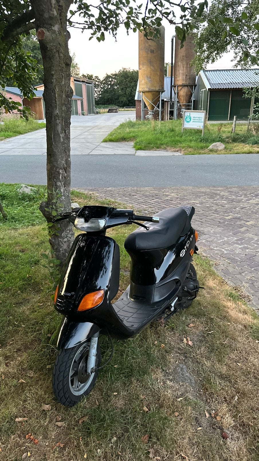Piaggio zip type 3. 70cc 2 takt, Fietsen en Brommers, Scooters | Piaggio, Ophalen, Zo goed als nieuw, Tweetakt, Zip