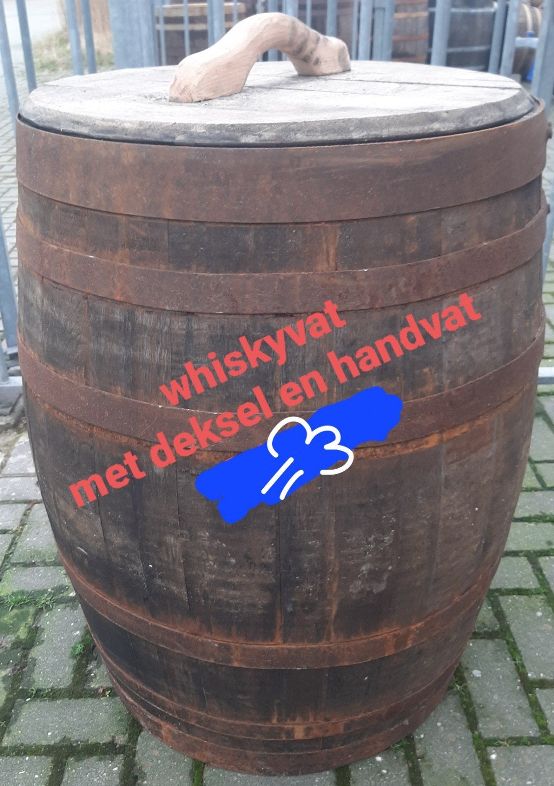 Decoratief whiskyvat met deksel en handvat, Ophalen