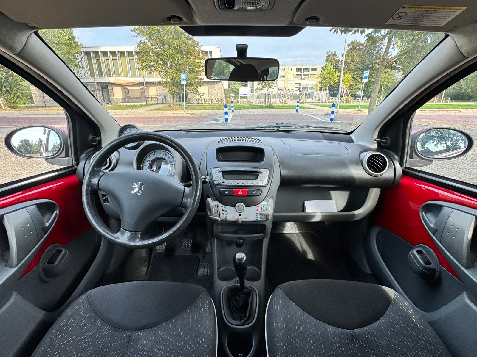 Peugeot 107| |5 DEURS | AİRCO | E-RAMEN | APK TOT 17-09-2027, Auto's, Voorwielaandrijving, 4 stoelen, 68 pk, Handgeschakeld
