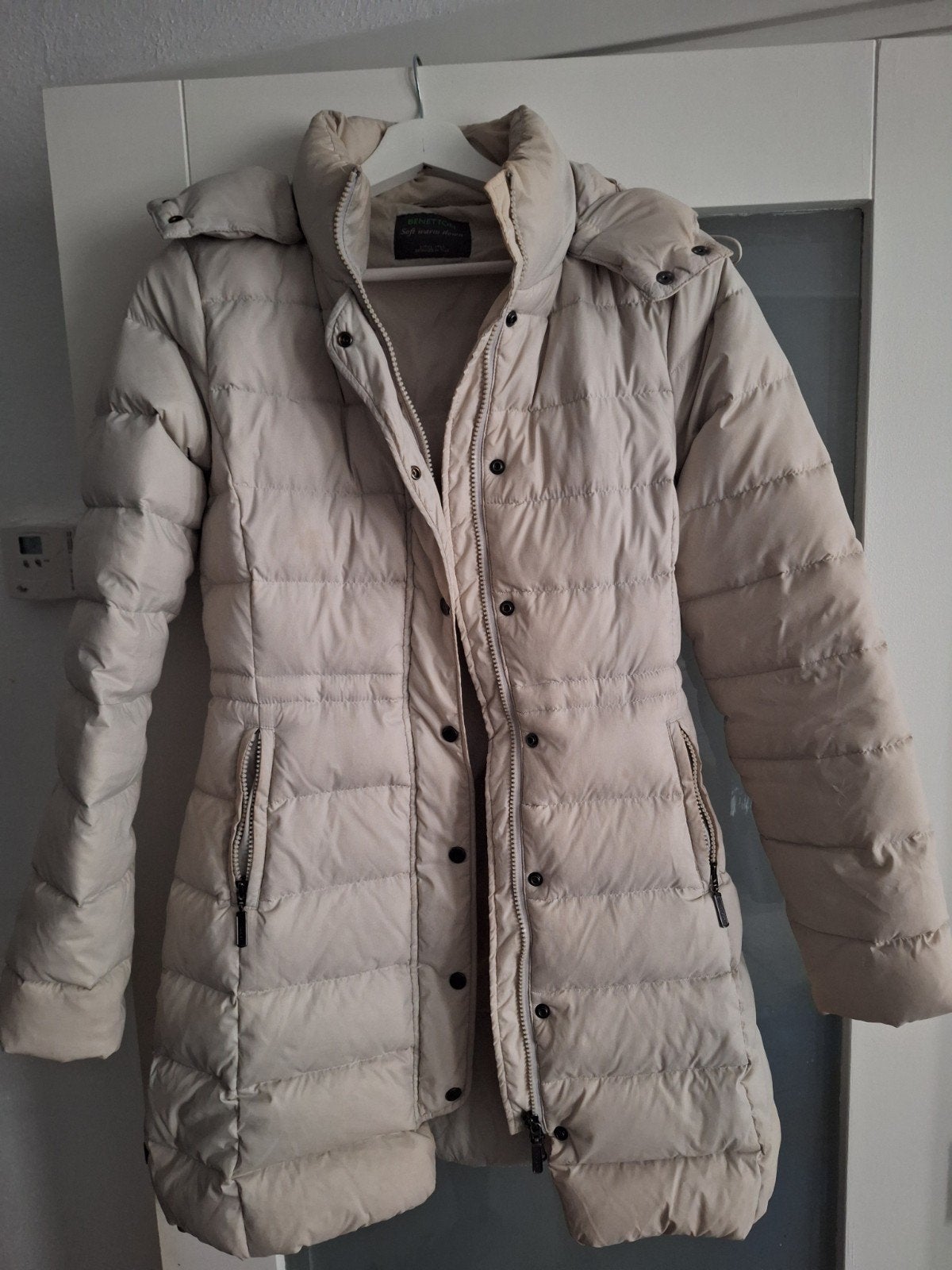 winterjas merk Benetton maat xs, Kleding | Dames, Benetton, Wit, Ophalen of Verzenden, Zo goed als nieuw