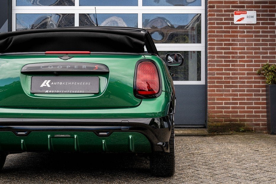 MINI Cooper S Cabrio MINI Cooper S Cabrio JCW | John Cooper, 1998 cc, Gebruikt, 4 cilinders, Cabriolet