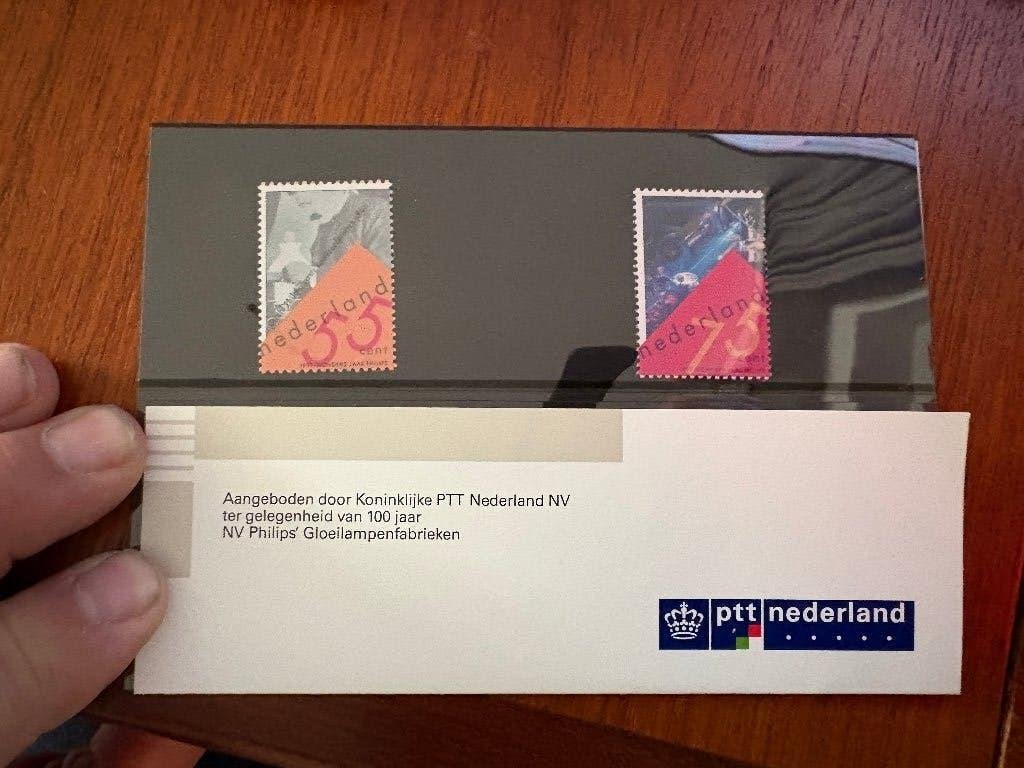 setje postzegels ter ere van 100 jaar Philips 1891 - 1991, Postzegels en Munten, Postzegels | Nederland, Ophalen of Verzenden