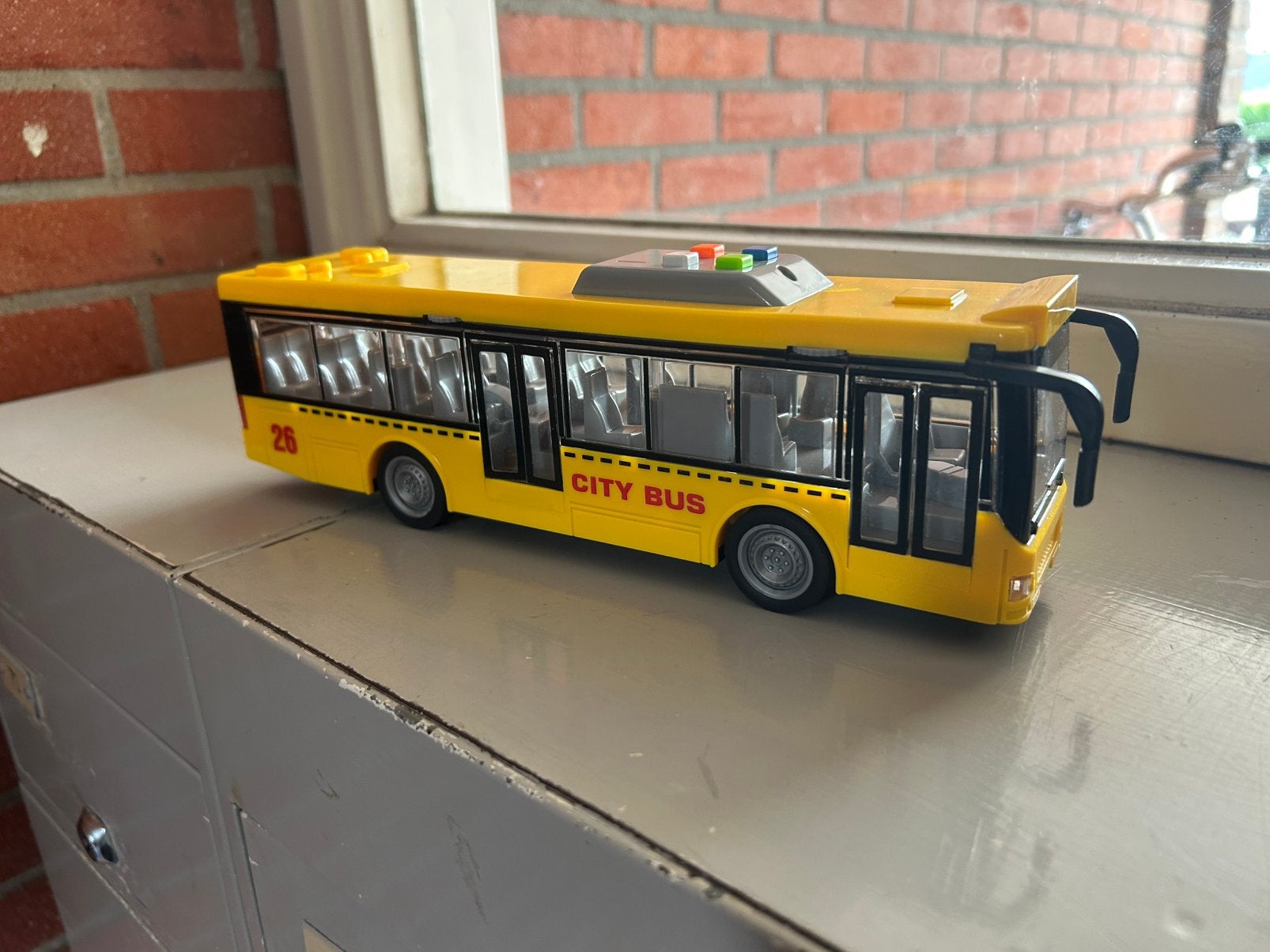 Speelgoed-stadsbus met geluid toeters en bellen alles werkt, Ophalen of Verzenden, Zo goed als nieuw, Bus of Vrachtwagen