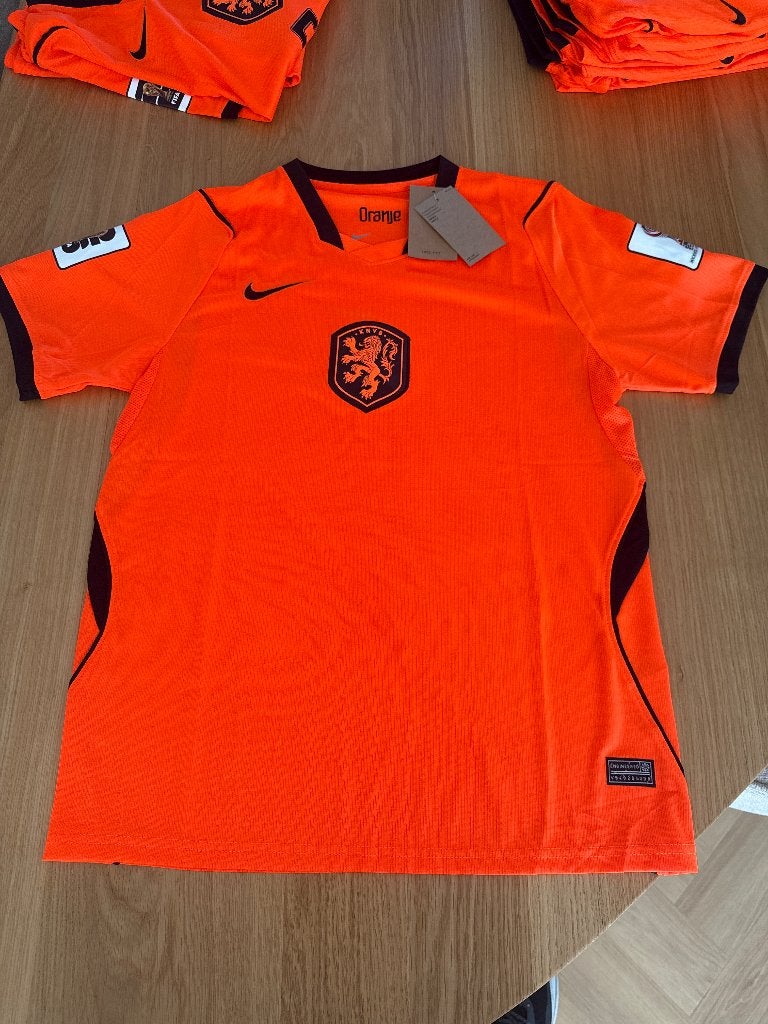 Nederlands elftal shirtje M, Sport en Fitness, Voetbal, Maat M, Ophalen of Verzenden, Nieuw, Shirt