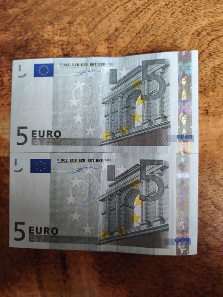 Te koop: 2x 5 € biljet 2002, Ophalen of Verzenden, Overige landen, 5 euro, Los biljet