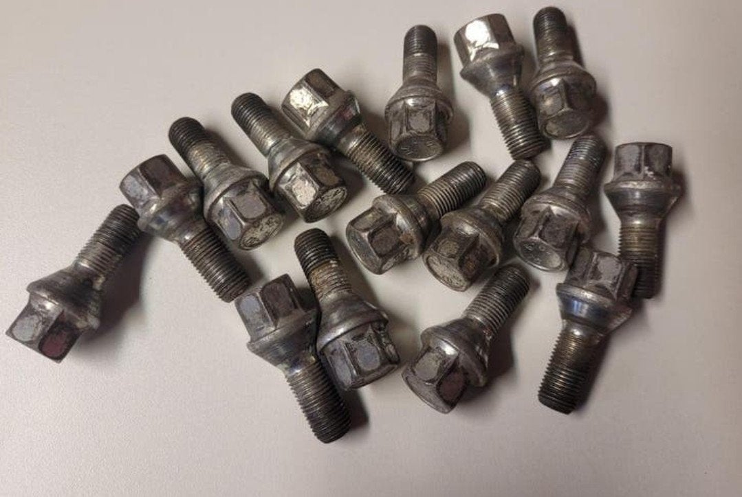 Set wielbouten M12x1. 25 kegel zitting Peugeot (partner), Ophalen of Verzenden, Citroën