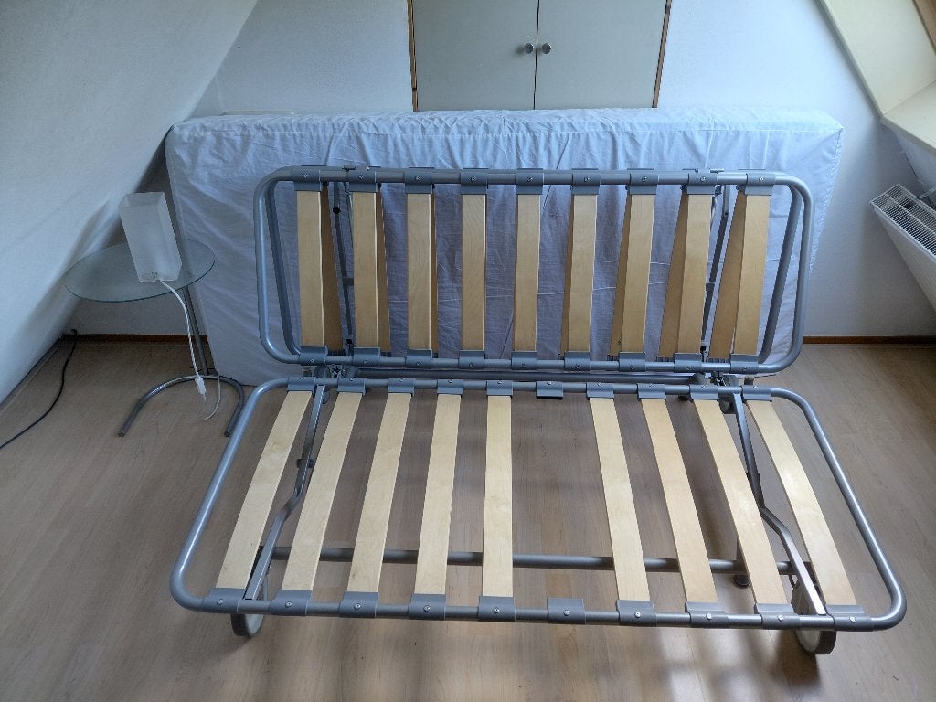 Ikea Lycksele bedbank 140x200 cm met matras, Ophalen, Gebruikt, 140 cm, Twijfelaar