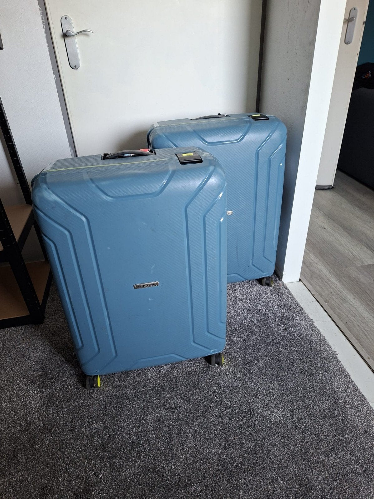2 Reiskoffers van Carryon!, Ophalen of Verzenden, Nieuw, Hard kunststof, 70 cm of meer