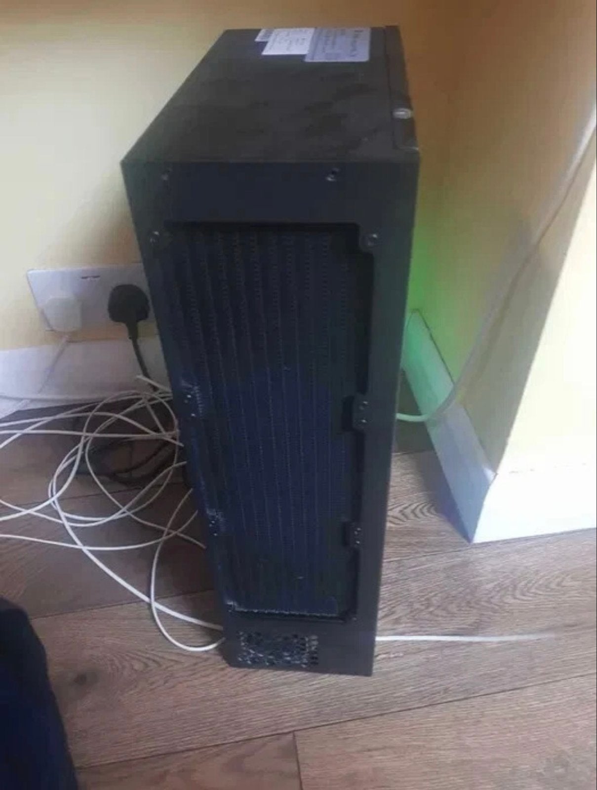 Ipollo V2H Miner, Ophalen, Gebruikt, Met videokaart, Onbekend