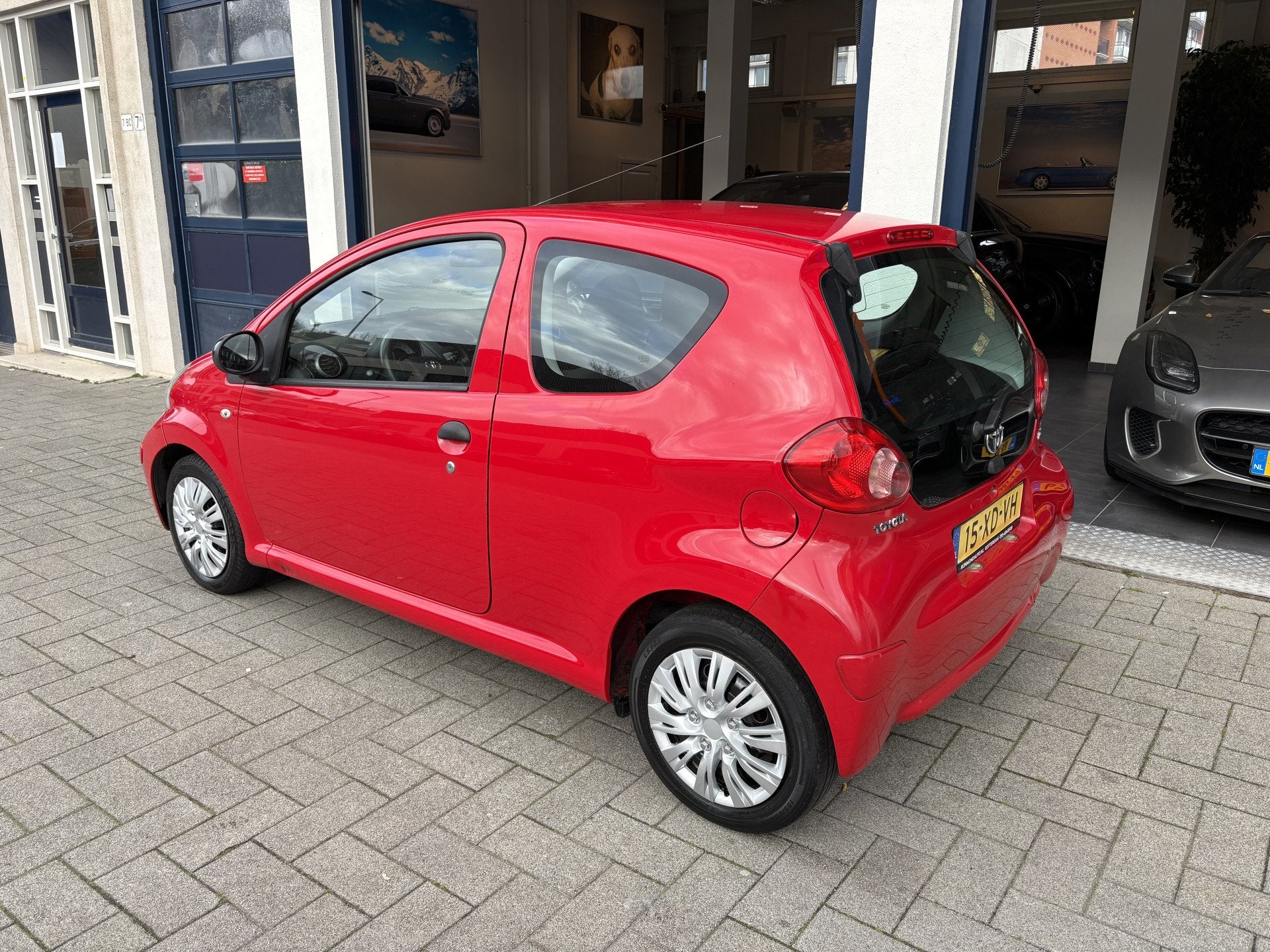 Toyota Aygo 1.0-12V NIEUWE APK 4-2027 NIEUWE APK/NIEUWE REMM, Voorwielaandrijving, Gebruikt, 68 pk, Origineel Nederlands