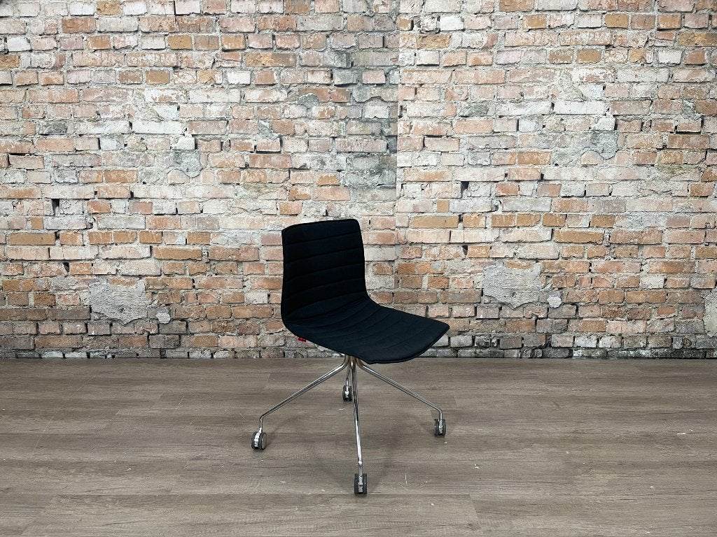 Arper Catifa 46 Trestle – Zwart | Lievore Altherr Molina, Ophalen, Zwart, Design, Zo goed als nieuw