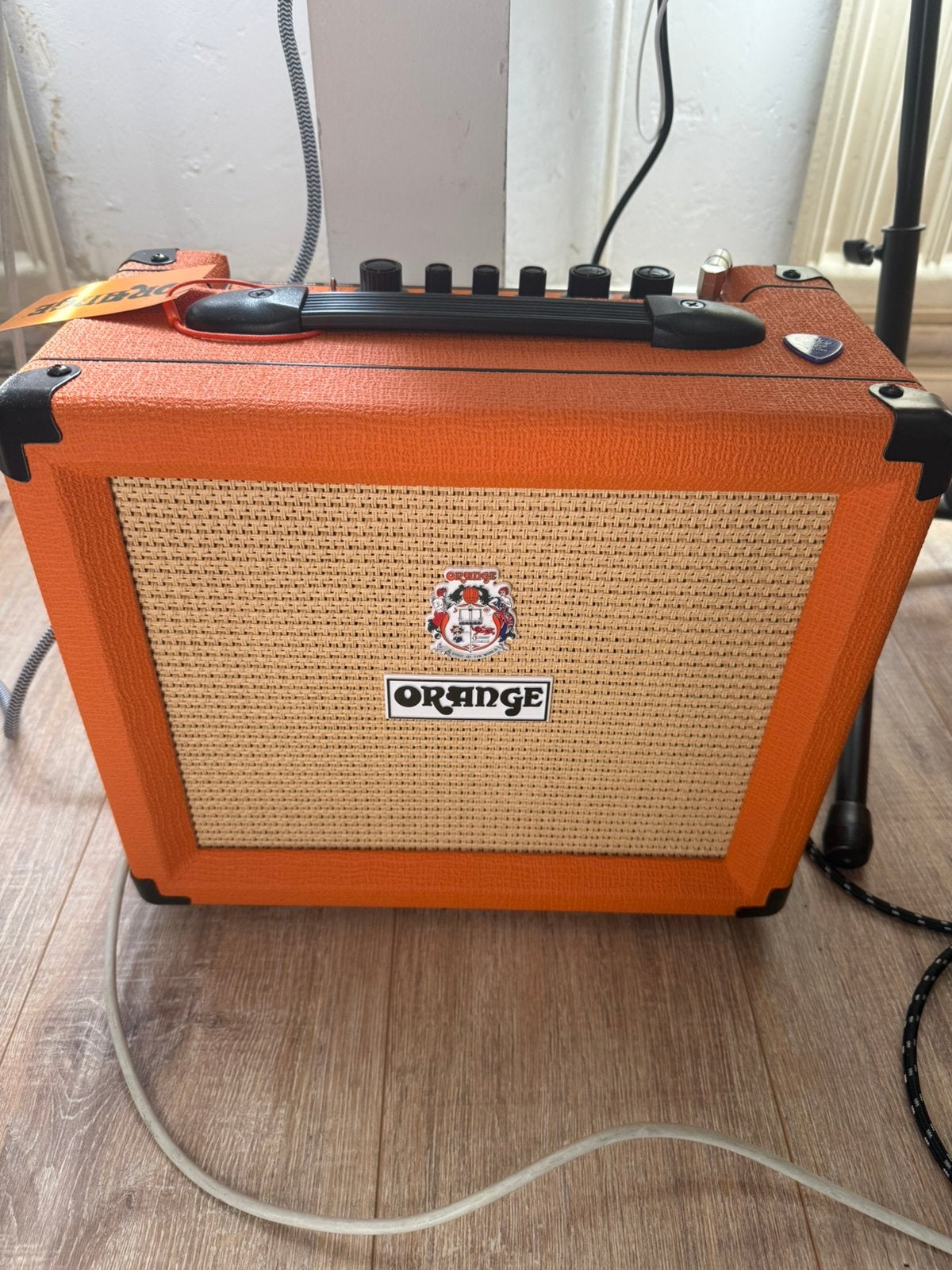 Elektrische gitaar met versterker!, Ophalen, Zo goed als nieuw, Minder dan 50 watt