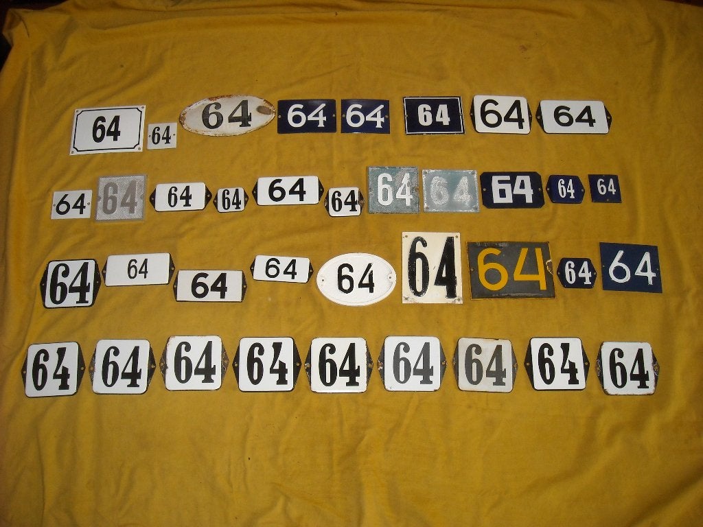 oud emaille huisnummer 64 ook 65 66 67 68 69 70 71 72 73 74, Ophalen of Verzenden
