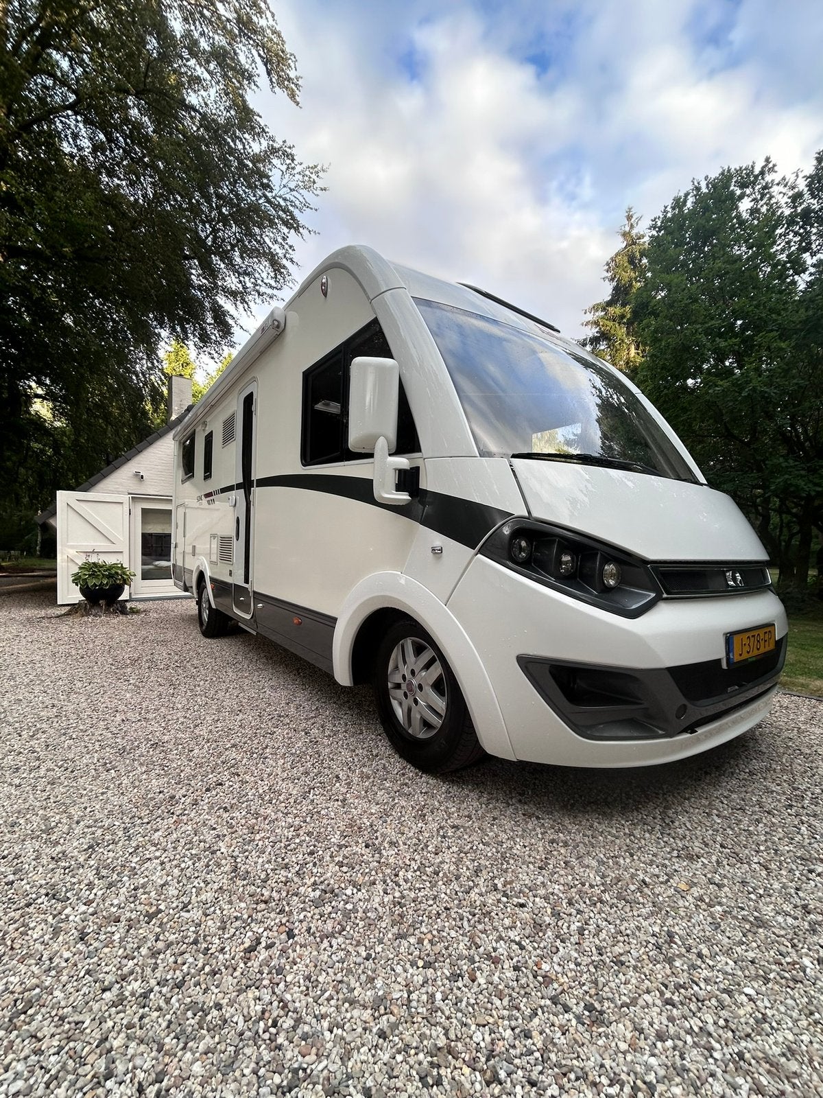 Caravans And Camping Adria