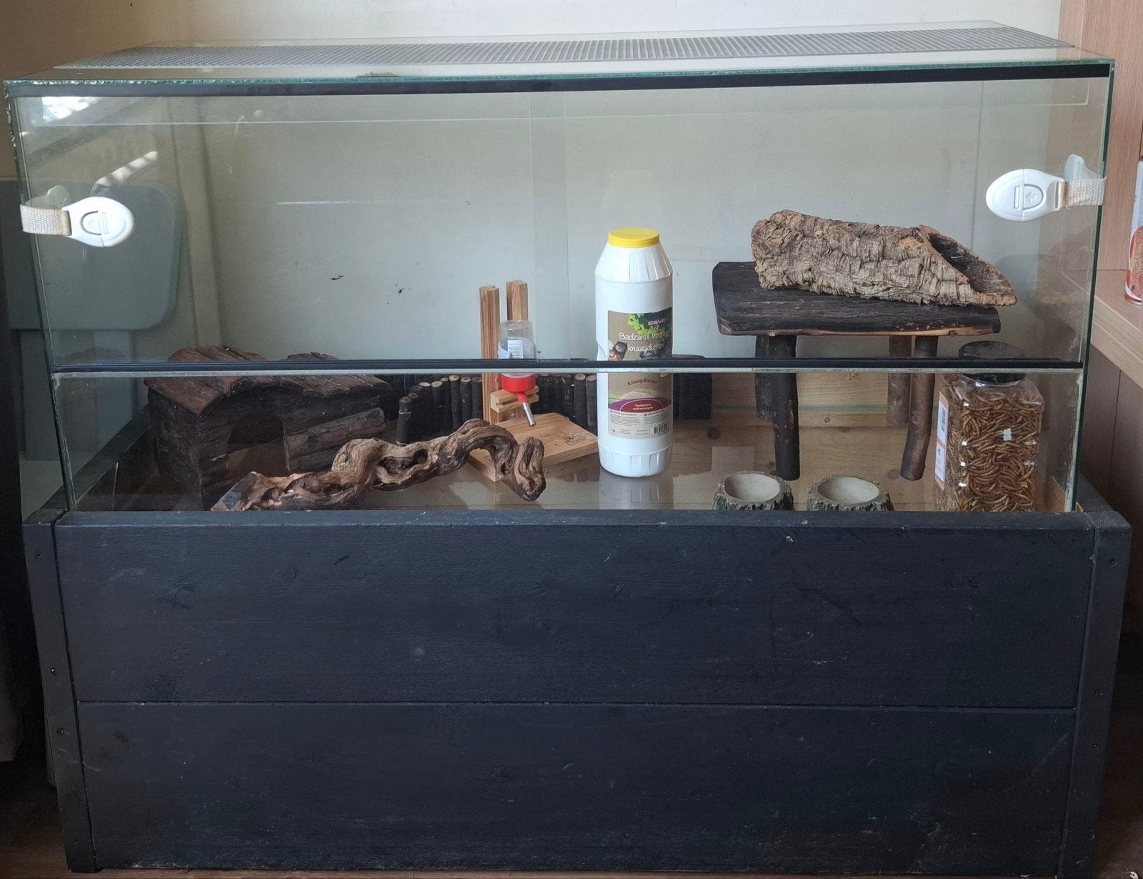 Terrarium, Ophalen