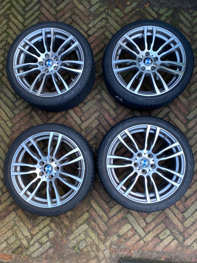 Originele wielset BMW (M), 19 inch, zomerbanden, BMW 3/4, Auto-onderdelen, Banden en Velgen, Gebruikt, 255 mm, Banden en Velgen