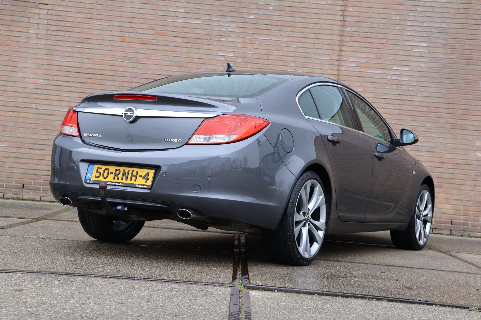 Opel Insignia 1.6 T Edition |PDC|Navi, Auto's, Euro 5, Stof, Gebruikt, Zwart