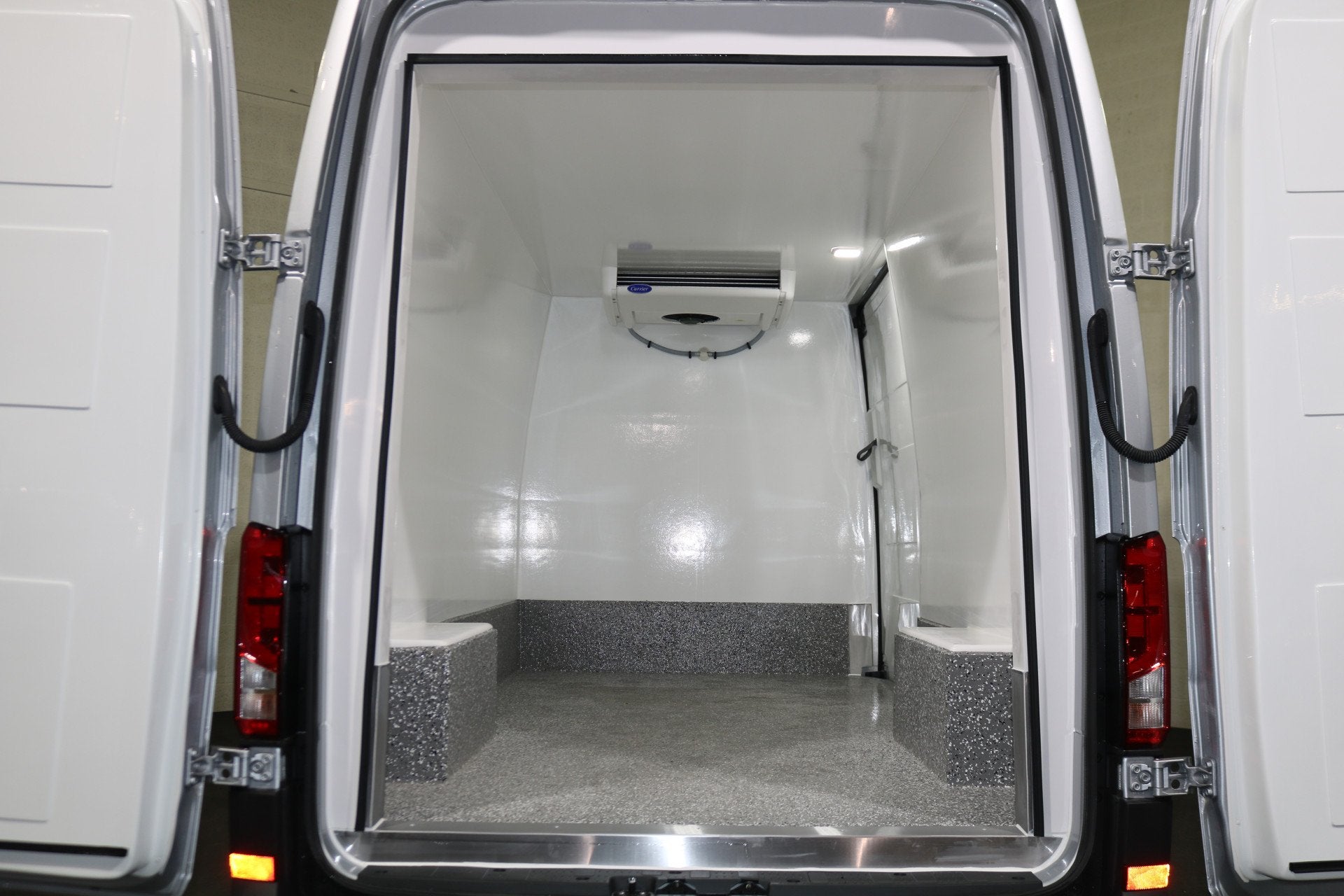 MAN TGE 35.180 Automaat L4 H3 Koelwagen -10 Graden, Stof, Gebruikt, 4 cilinders, Bedrijf